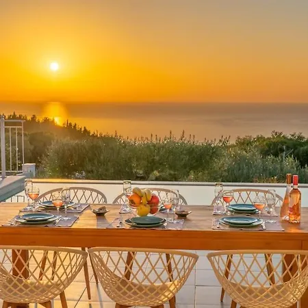 Fiscardo Luxury Stone Villa Suzana ,With Sunset View! Φισκάρδο Εξωτερικό φωτογραφία