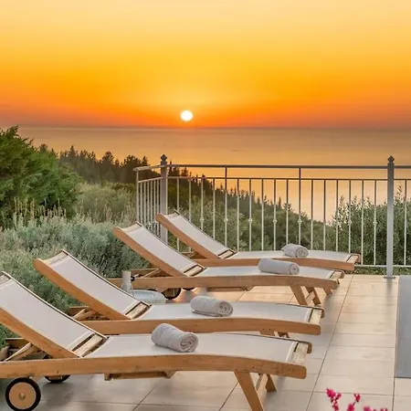 Fiscardo Luxury Stone Villa Suzana ,With Sunset View! Φισκάρδο Εξωτερικό φωτογραφία