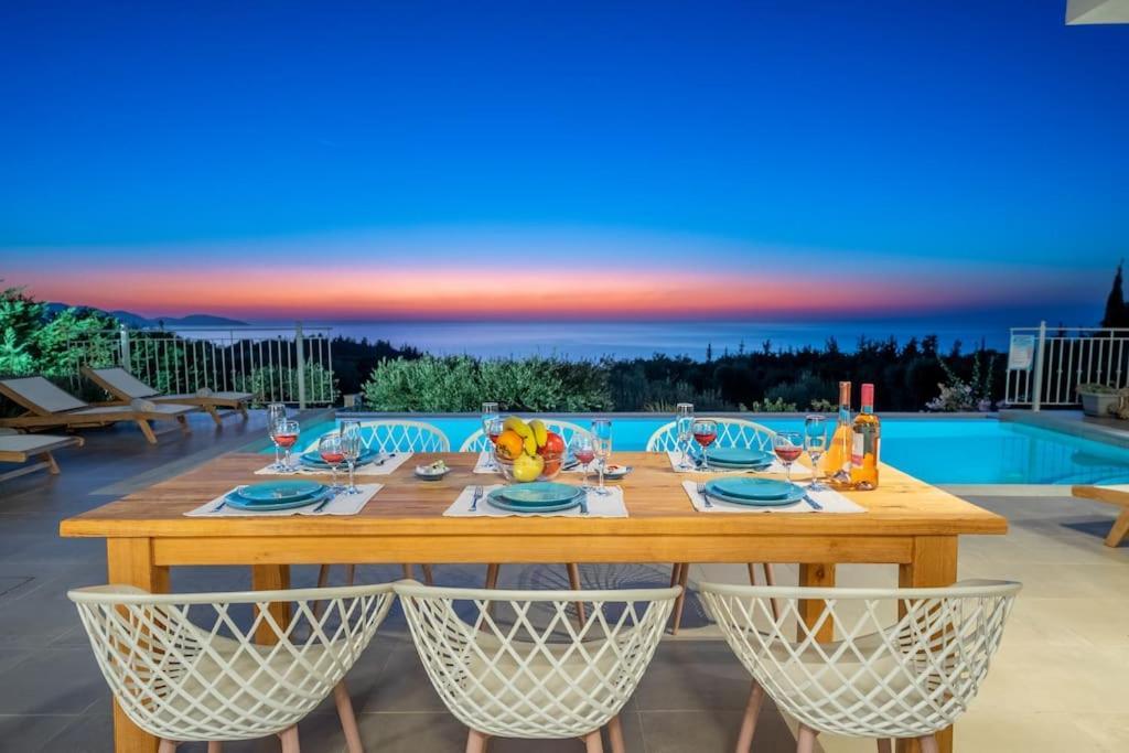 Fiscardo Luxury Stone Suzana ,with Sunset View! Φισκάρδο