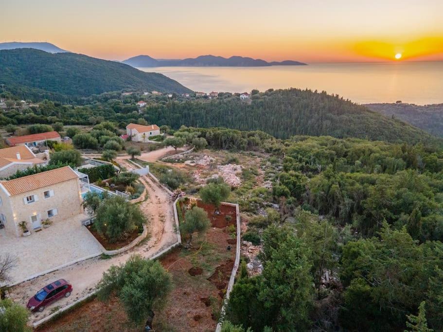 Fiscardo Luxury Stone Suzana ,with Sunset View! Φισκάρδο
