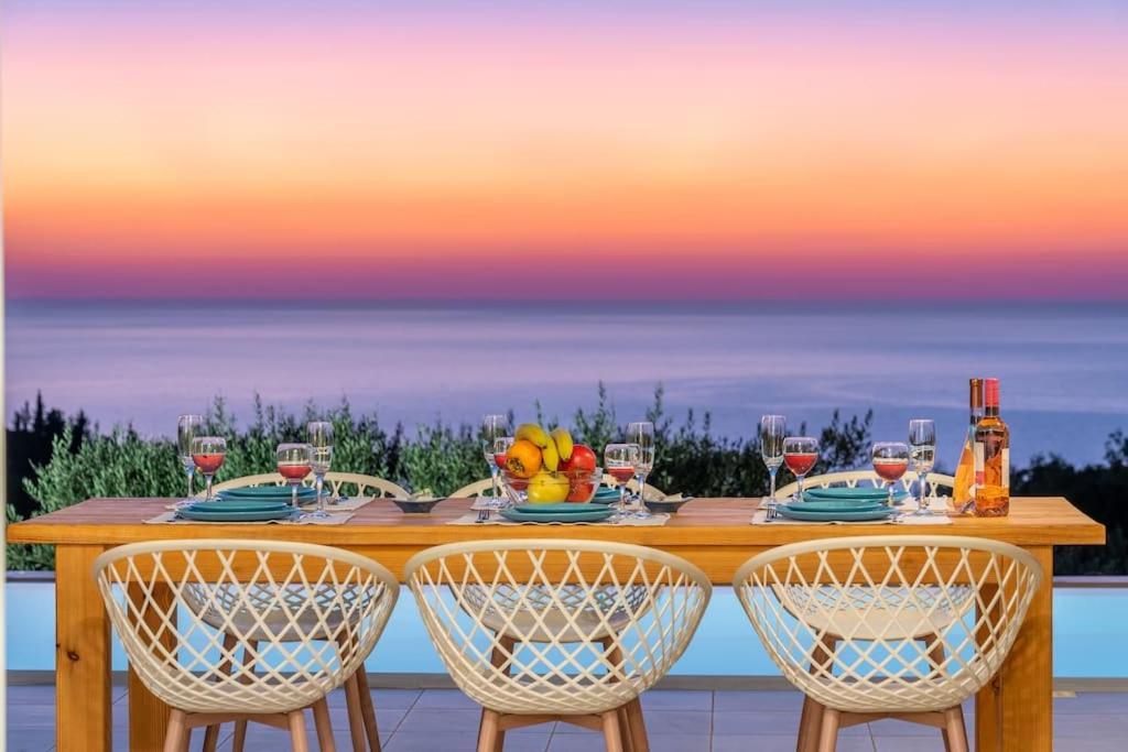 Fiscardo Luxury Stone Suzana ,with Sunset View! Φισκάρδο