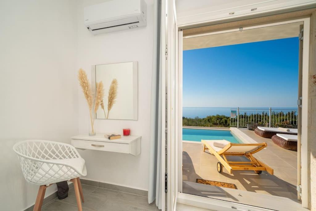 Fiscardo Luxury Stone Suzana ,with Sunset View! Βίλα *