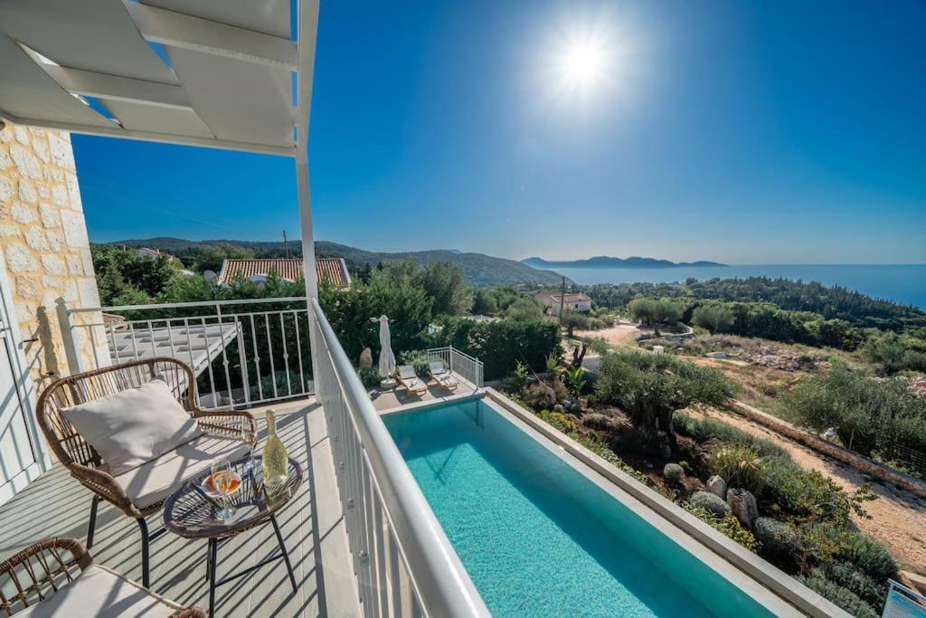 Fiscardo Luxury Stone Suzana ,with Sunset View!
