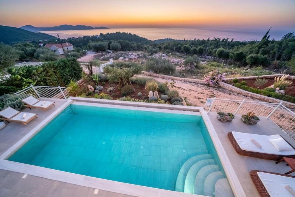 Fiscardo Luxury Stone Suzana ,with Sunset View! Βίλα *