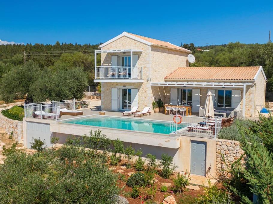 Βίλα Fiscardo Luxury Stone Suzana ,with Sunset View! Φισκάρδο
